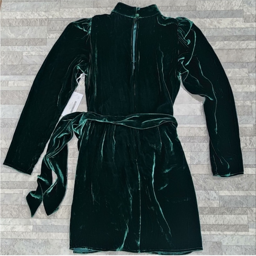 Reformation Burgundy Green Velvet Mock Wrap Keyhole Back Mini Dress Holiday 10 - Picture 6 of 9